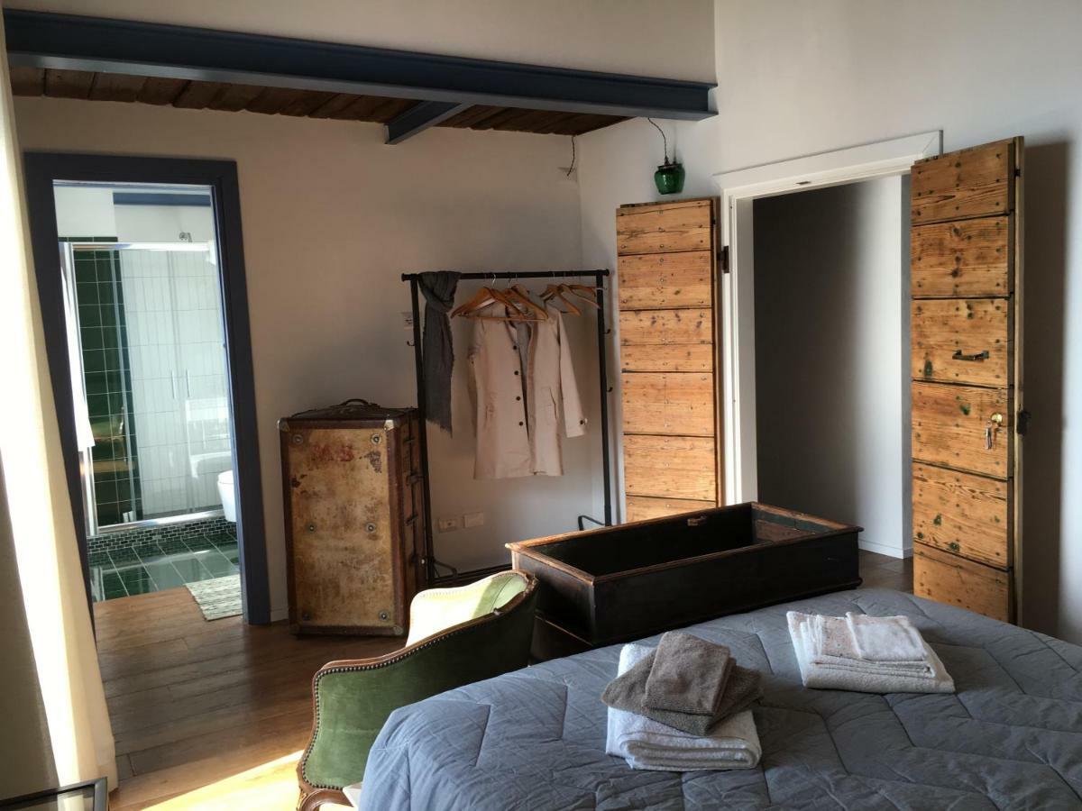 Al Vicolo Dei Pescatori Bed & Breakfast อันกุยลารา ซาบาเซีย ภายนอก รูปภาพ