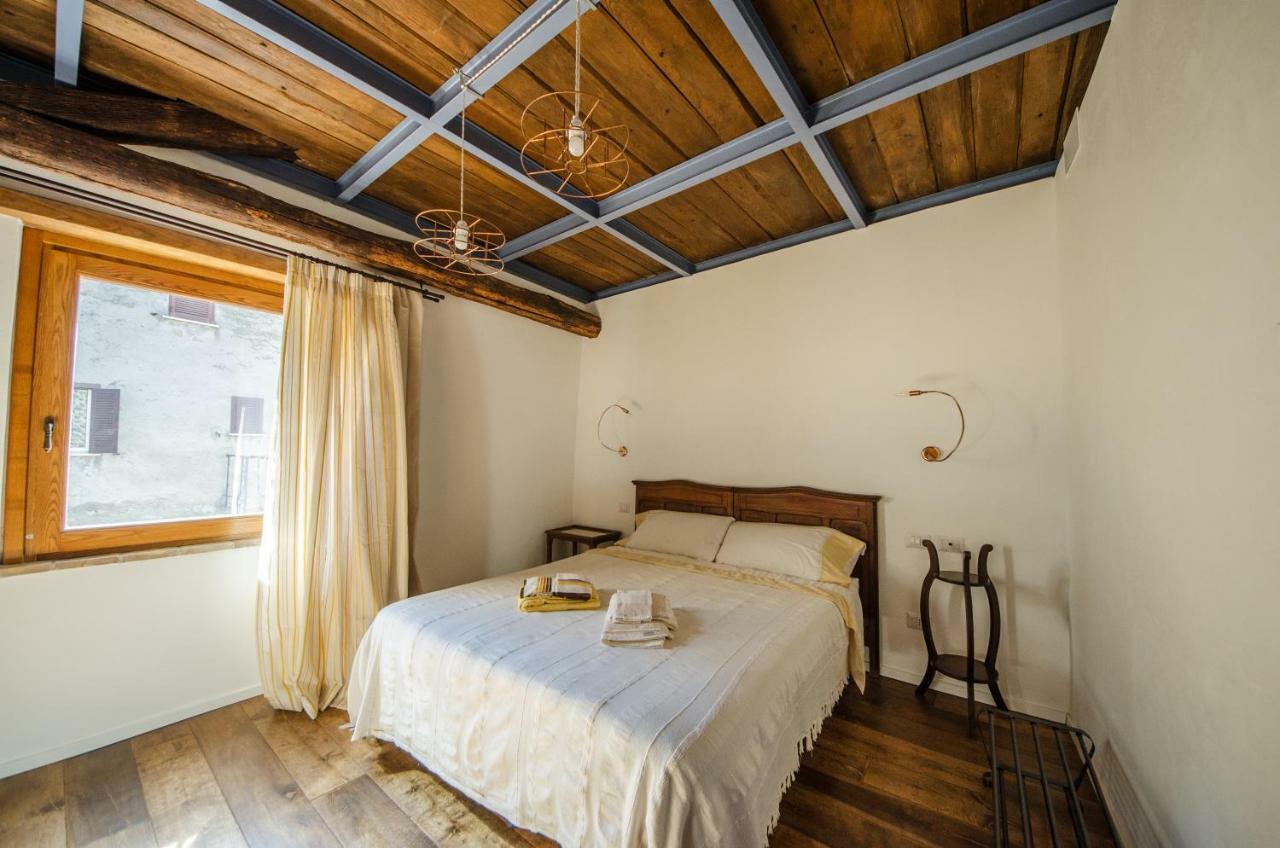 Al Vicolo Dei Pescatori Bed & Breakfast อันกุยลารา ซาบาเซีย ภายนอก รูปภาพ